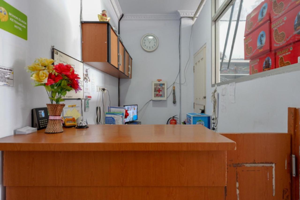 Reddoorz @ Hotel Bravo Pantai Kamali Bau Bau Baubau Eksteriør billede